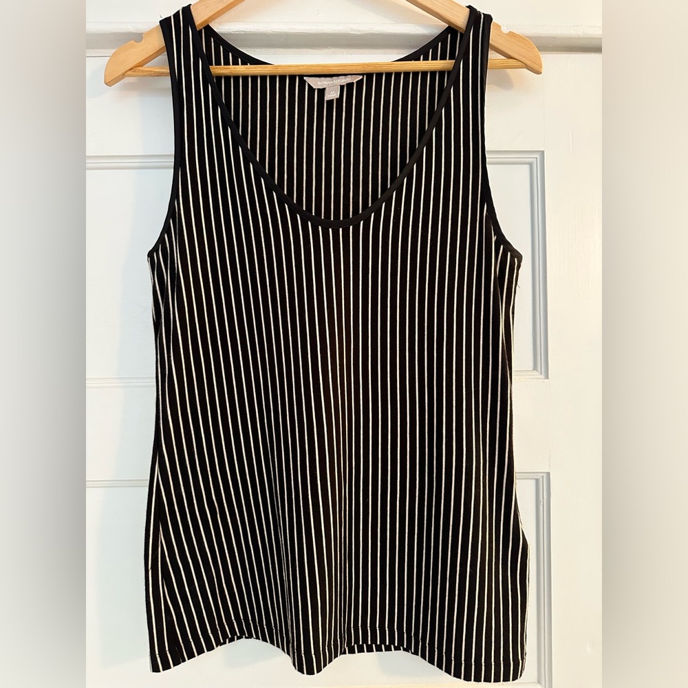 Banana Republic - Soft black and white vertical striped tank top